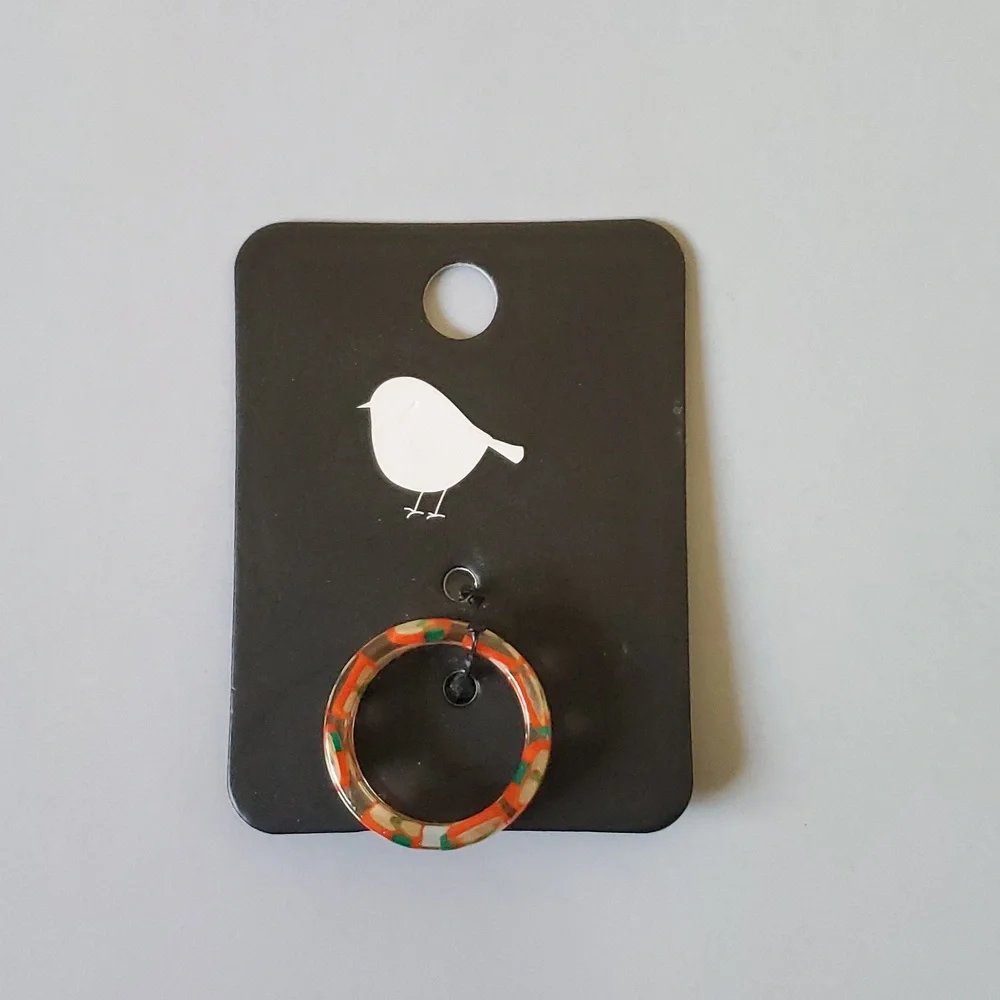 🎈3 FOR $10 RESIN RINGS - Picture 2 of 4